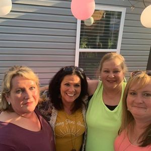 Meet your Posher, Donna